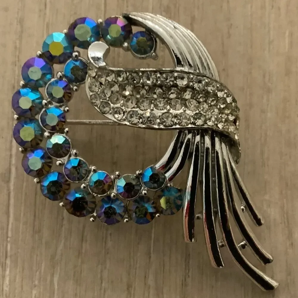 Coro silver tone